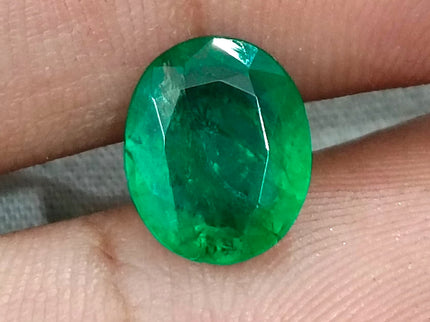 Zambian Emerald 2.68ct Vivid Green Certified Natural Oval Cut Loose Stone