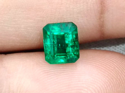 1.85ct Natural Emerald Exceptional Top Green Octagon Cut Zambian Loose Gemstone
