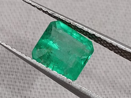Colombian Emerald 1.34ct Natural Vivid Green Octagon Cut Loose Stone