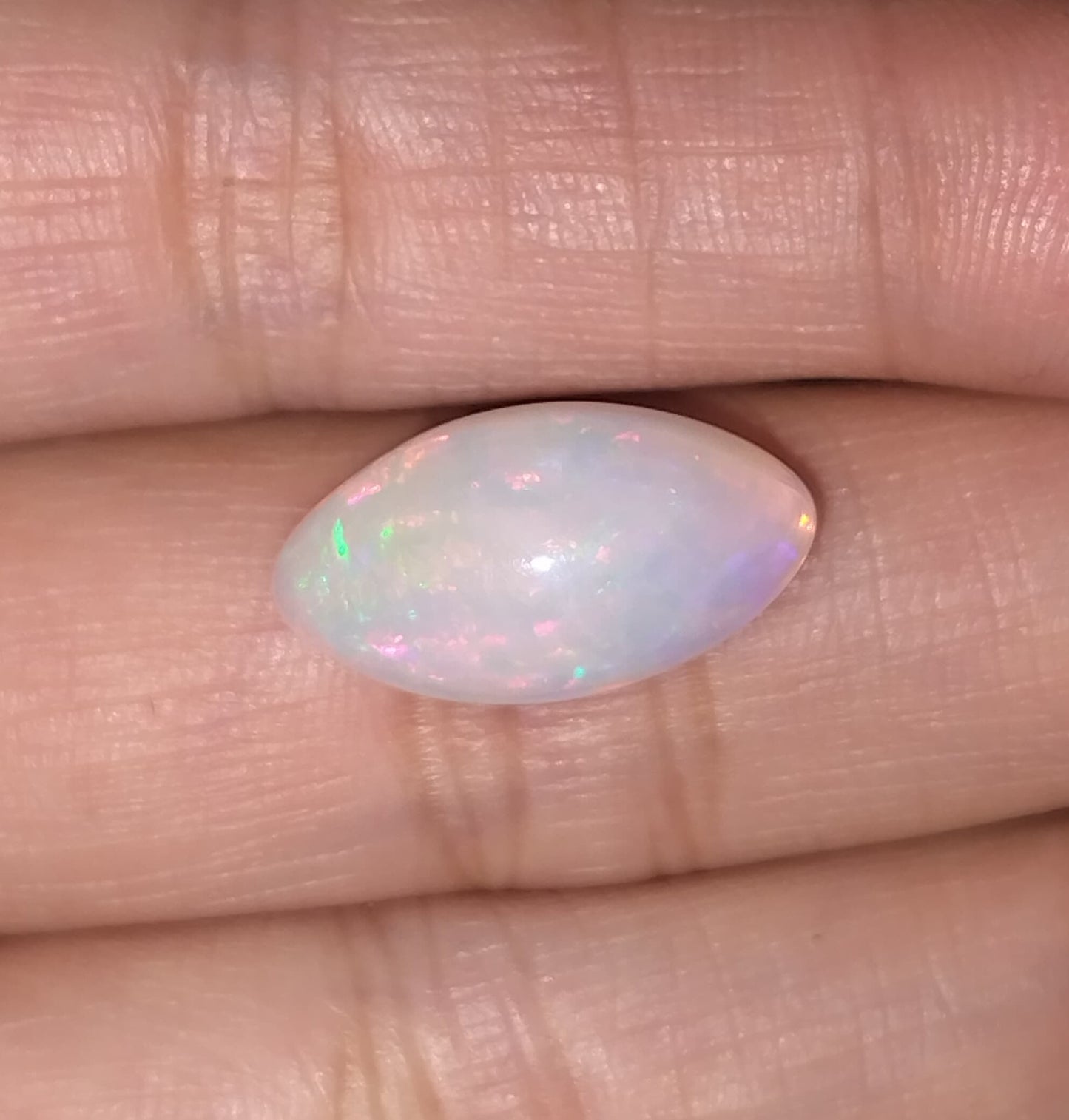 5.04ct Ethiopian Welo mine Opal, 100% Natural Earth Mined Gemstone.