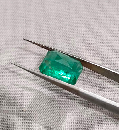 4.81ct Certified Zambian Emerald, 100% Natural Gem