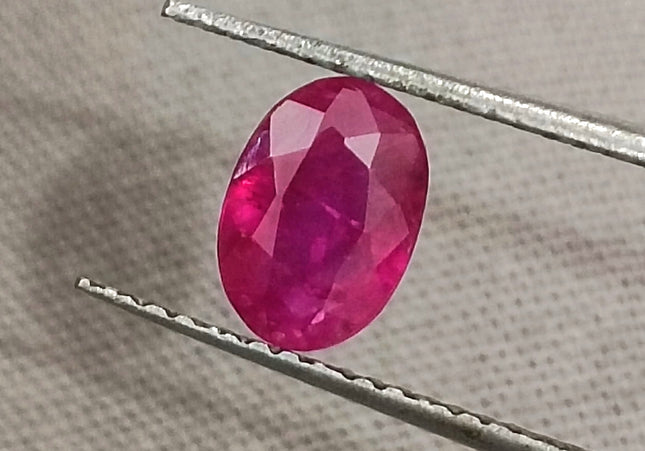 GSI Certified 1.07ct Pigeon Blood Red Ruby, Untreated