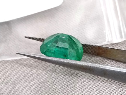 Swat Emerald 3.19ct Natural Certified Vibrant Spring Green Cushion Cut Loose Gemstone