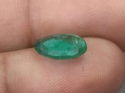 2.41ct Certified Natural Zambian Emerald.