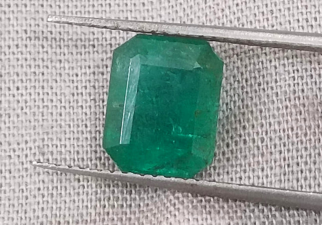 GSI Certified Deep Forest Green Natural Zambian Emerald Minor Oiled Loose Gemstone