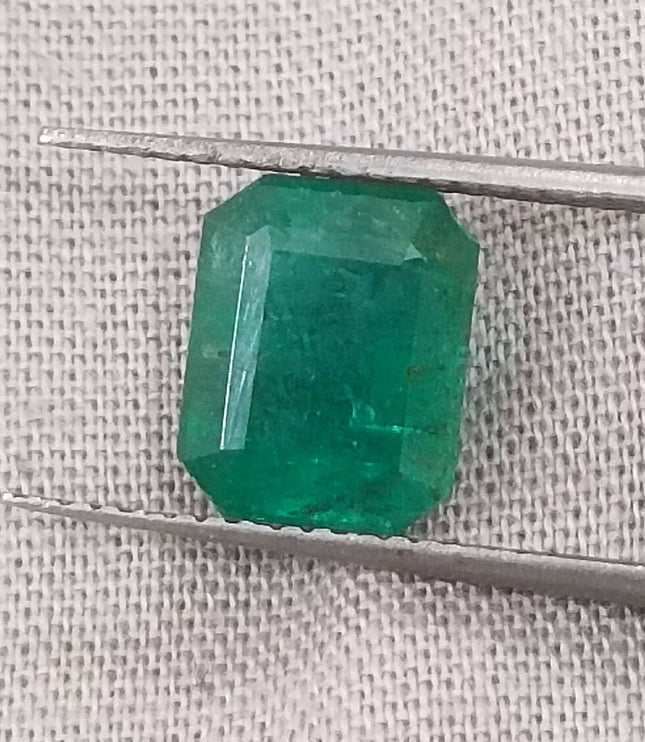 Certified 2.86ct Natural Zambian Emerald, Deep Forest Green Gemstone.