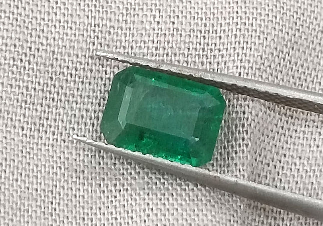 GSI Certified 1.51ct Deep Golden Green Natural Zambian Emerald Minor Oiled Loose Gemstone
