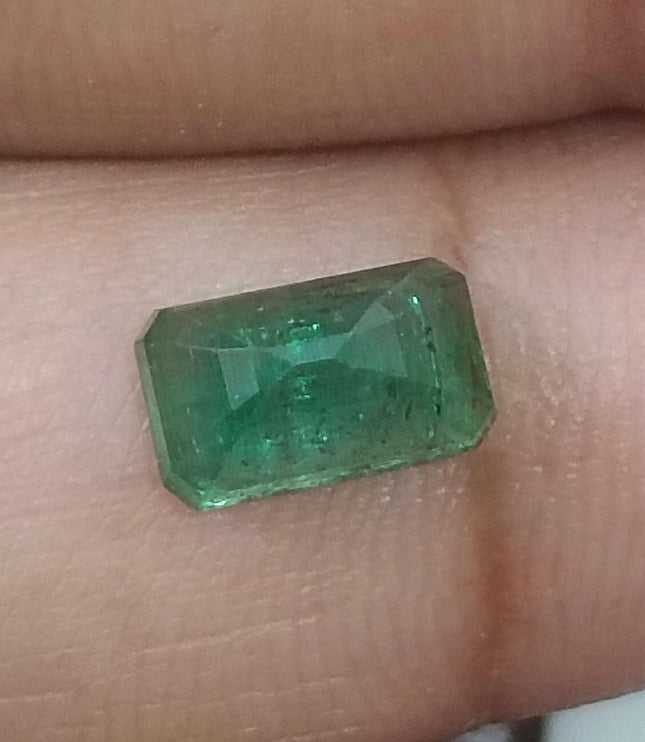 Panjshir Emerald 1.68ct Certified Deep Golden Green Natural Stone