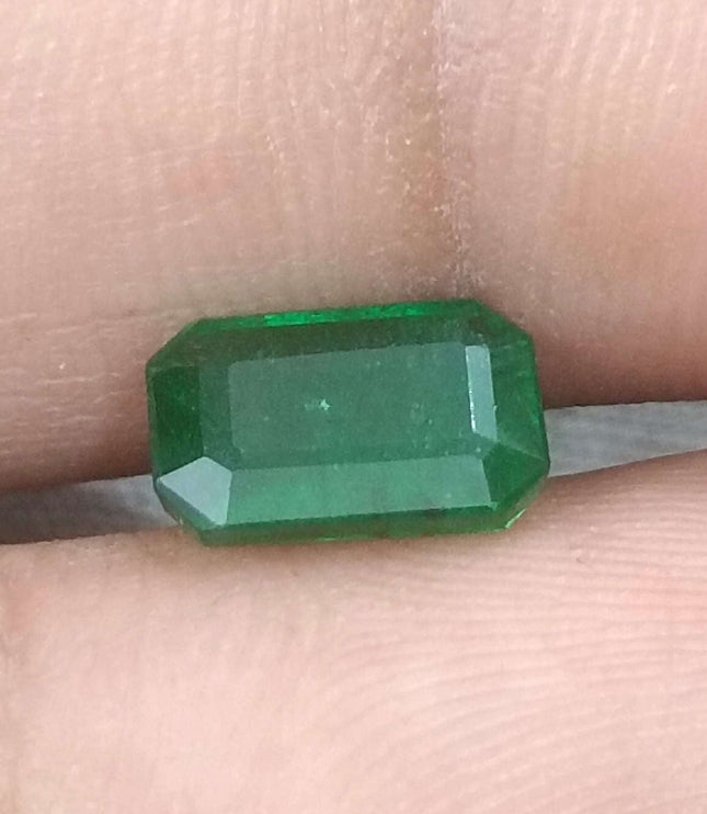 1.72ct Certified Zambian Natural Emerald.