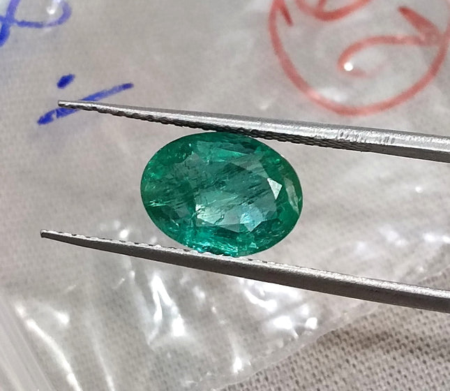 1.82ct Natural Emerald Medium Green SGL Certified Oval Cut Loose Gemstone