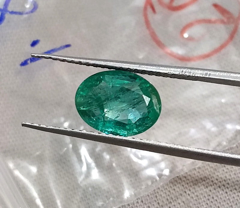 1.82ct Natural Emerald Medium Green SGL Certified Oval Cut Loose Gemstone