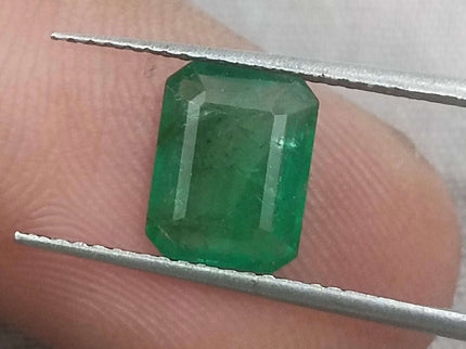 1.78ct Certified Natural Zambian Emerald.