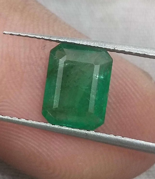 1.78ct Certified Natural Zambian Emerald.