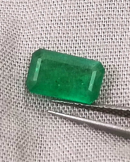 1.66 GSI Certified Vivid Deep Green Swat Emerald Minor Oiled Loose Gemstone