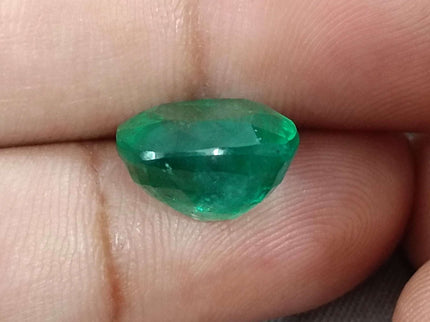7.30ct Emerald Natural Certified Medium Bright Alpine Green Cushion Cut Stone