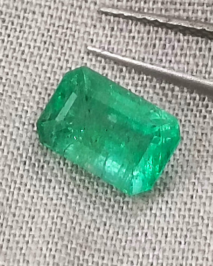 1.81ct GSI Certified Medium Deep Golden Green Zambian Emerald Minor Oiled Loose Gemstone