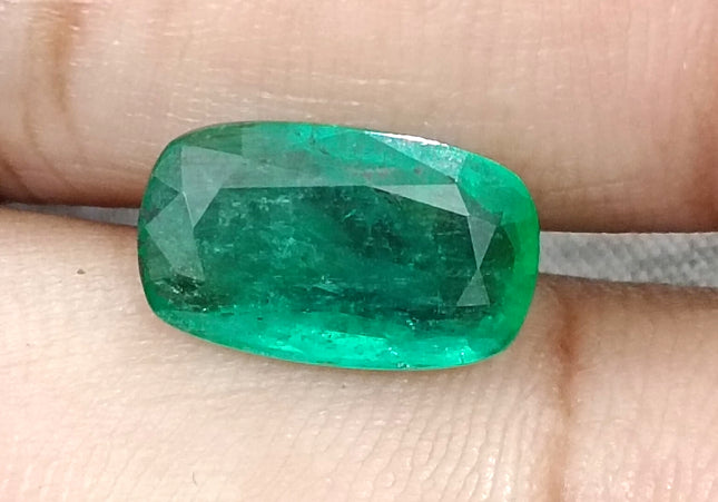 3.99ct Natural Zambian Emerald, Deep Green Cushion Cut Minor Oiled Loose Gemstone.