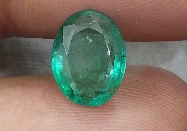 GSI Certified 2.55ct Medium Light Green Natural Zambian Emerald Minor Oiled Loose Gemstone
