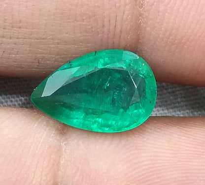 GSI Certified 3.78ct Medium Deep Emerald, Natural Earth Mined Gemstone - SMSGEMS 