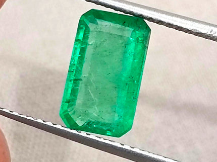 1.84ct Natural Panjshir Emerald Medium Parrot Green Octagon Gemstone