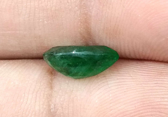 2.31ct GSI Certified Deep Green Zambian Emerald Minor Oiled Loose Gemstone