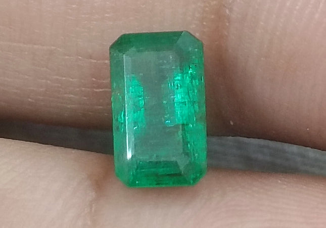 GSI Certified 1.68ct Deep Golden Green Natural Panjshir Emerald Minor Oiled Loose Gemstone