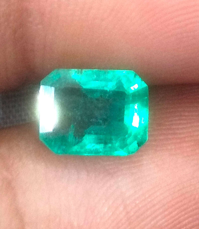 2.03ct Certified Colombian Natural Emerald