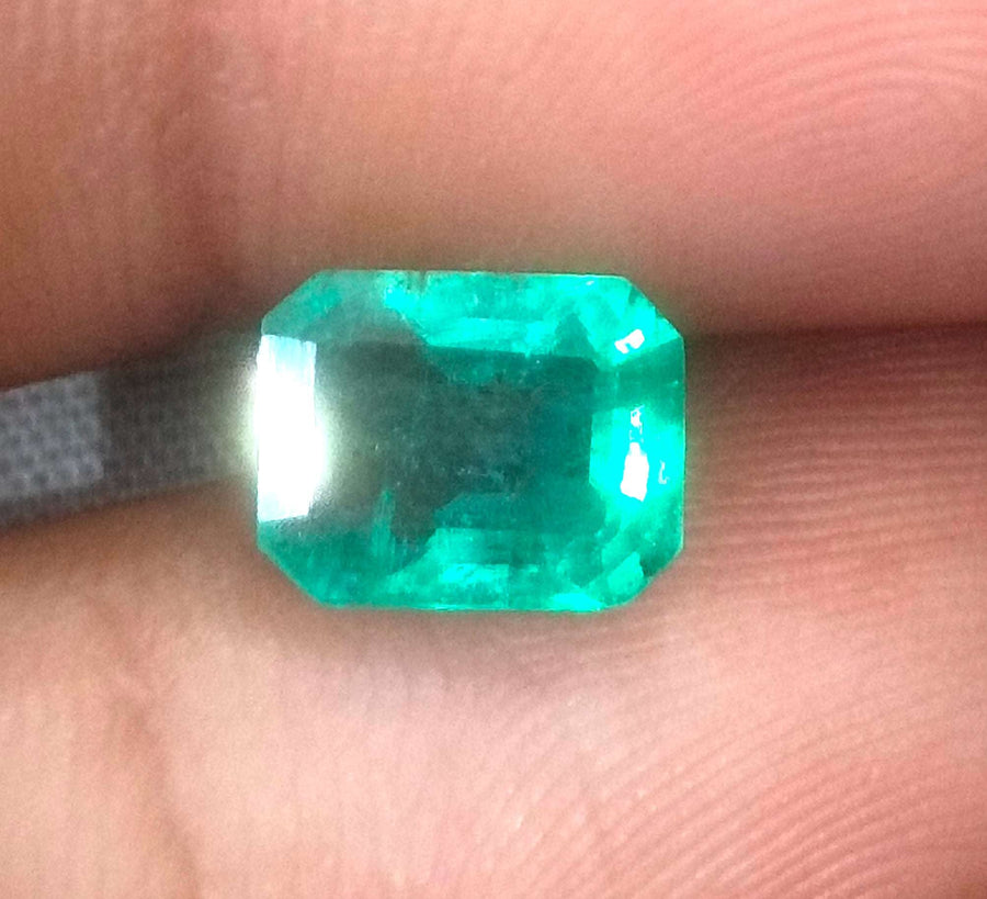 2.03ct Certified Colombian Natural Emerald
