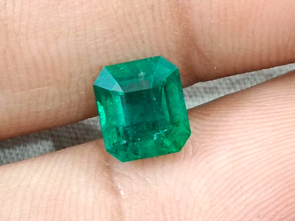 2.41ct Natural Emerald Vivid Green GSI Certified Octagon Cut Gemstone