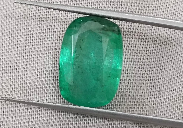 4.87ct Natural Zambian Emerald, Cushion Cut Minor Oiled Natural Gemstone.