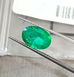 Colombian Emerald 1.85ct Certified Natural Top Green Oval cut Loose Gemstone