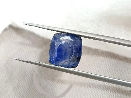 3.44ct Certified  Blue Ceylon Sapphire, Natural Only Heat Earth Mined Gemstone.