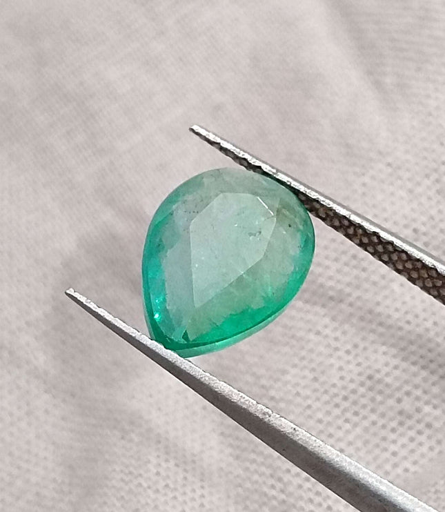 Certified 2.10ct Natural Zambian Emerald