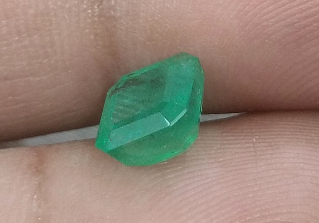 2.24ct GSI Certified Emerald Cut Zambian Emerald Minor Oiled Loose Gemstone