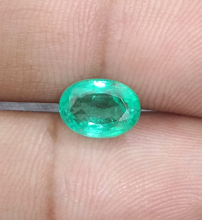 GSI Certified 1.63ct Colombian Emerald, 100% Natural Gemstones