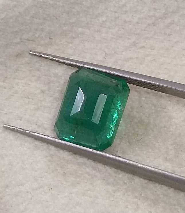 Certified 3.21 Zambian Natural Emerald.
