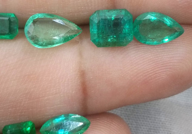 9.00ct Natural Zambian Emerald Parcel Minor Oiled Loose Gemstones