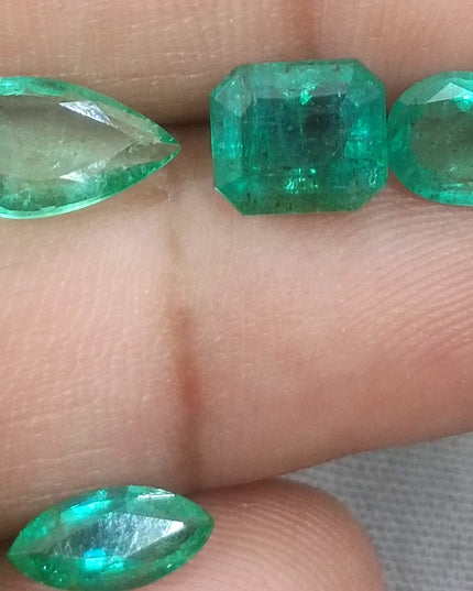 9.00ct Natural Zambian Emerald Parcel Minor Oiled Loose Gemstones