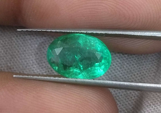 2.57ct GSI Certified Neon Green Zambian Emerald Minor Oiled Loose Gemstone