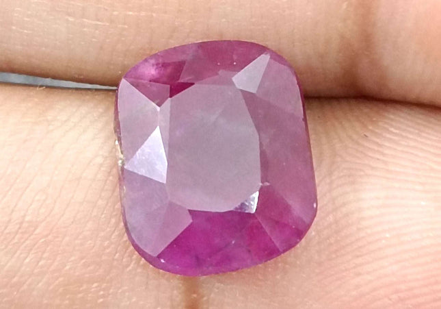 Big size 5.81ct Natural African Ruby unheated loose gemstone
