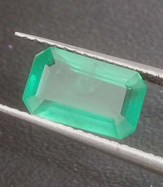 Certified 1.52ct Natural Zambian Emerald Stone.