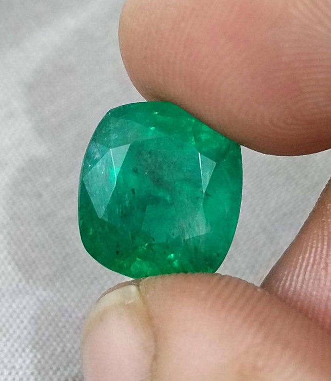 7.30ct Swat Emerald, Natural Bright Green Cushion Cut Stone