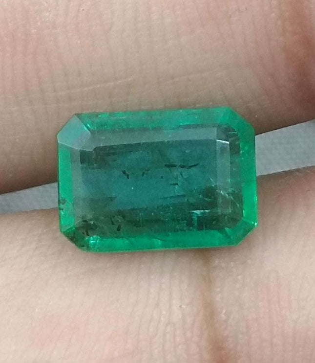 Zambian Emerald 2.73ct Certified Natural Medium Deep Green Loose Stone.