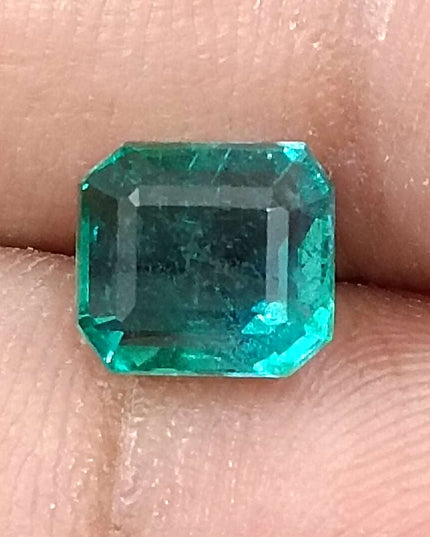 2.09ct Medium deep green Zambian emerald natural minor oiled loose gemstone.