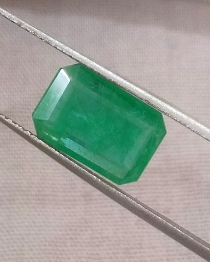 2.87ct GSI Certified Medium Green Zambian Emerald Minor Oiled Loose Gemstone