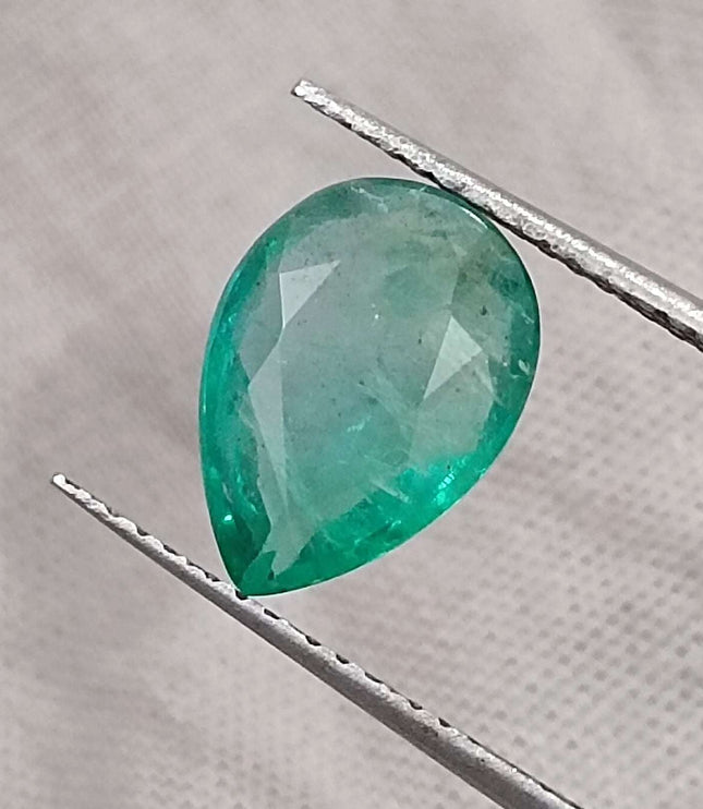 Certified 2.10ct Natural Zambian Emerald