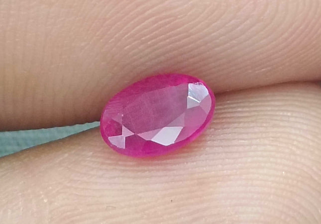 GSI Certified 0.85ct Blood Red Ruby, Natural Untreated Gemstone