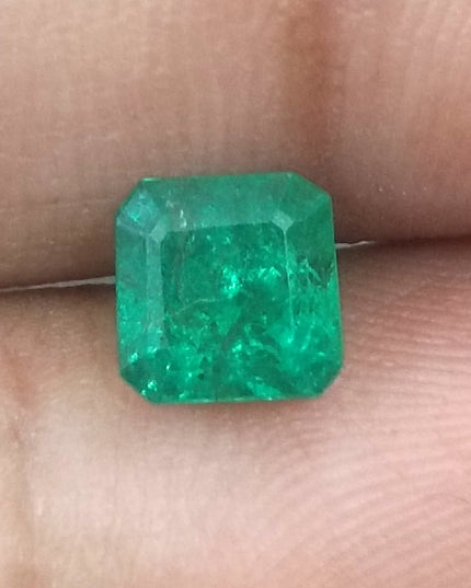 1.46ct GSI Certified Vivid Green Zambian Emerald Minor Oiled Loose Gemstone