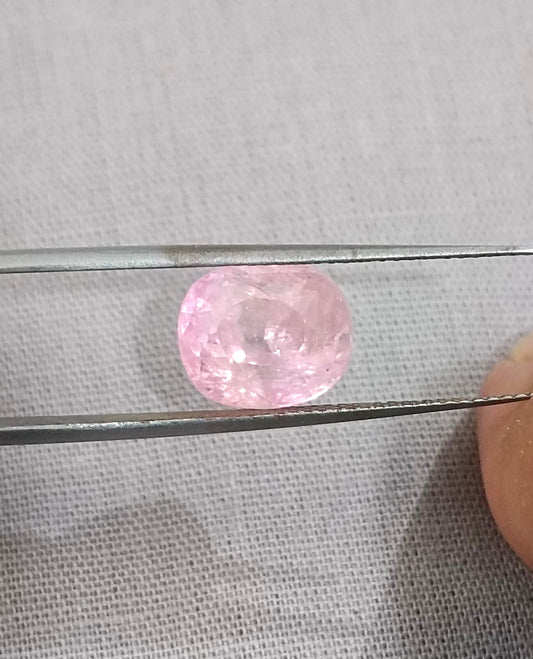 5.73ct Certified Padparadscha Sapphire , 100% Natural Untreated Gem.