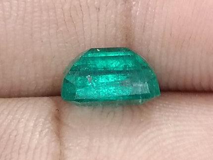 Certified 1.87ct Natural Zambian Emerald Stone